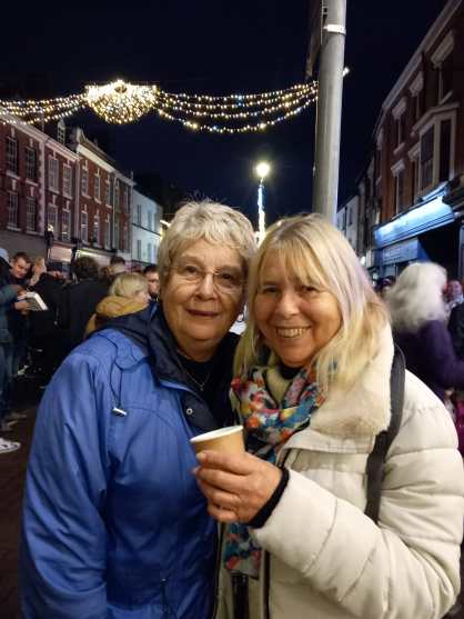 116_WIEnders_Lights switch on_18Nov2023